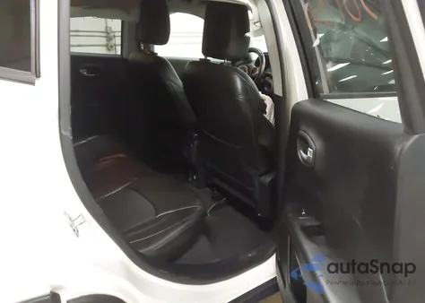 2018 Jeep Compass Altitude 4X4 z USA, uszkodzony, nr VIN 3C4NJDBB6JT304043